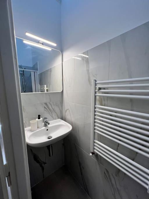 Campo De' Fiori Rooftop Apartment روما المظهر الخارجي الصورة