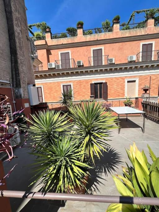 Campo De' Fiori Rooftop Apartment روما المظهر الخارجي الصورة